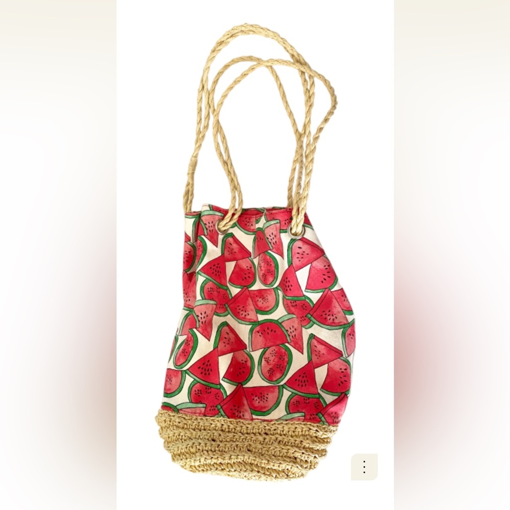 Woven beach bag